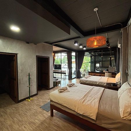 Sp Home Bangsaen Luaran gambar