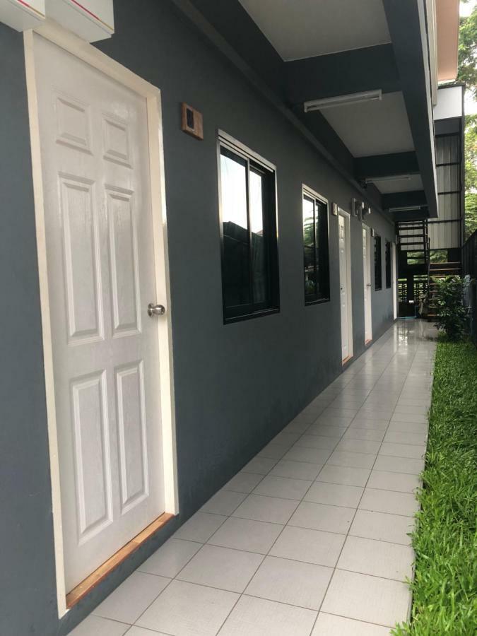 Sp Home Bangsaen Luaran gambar