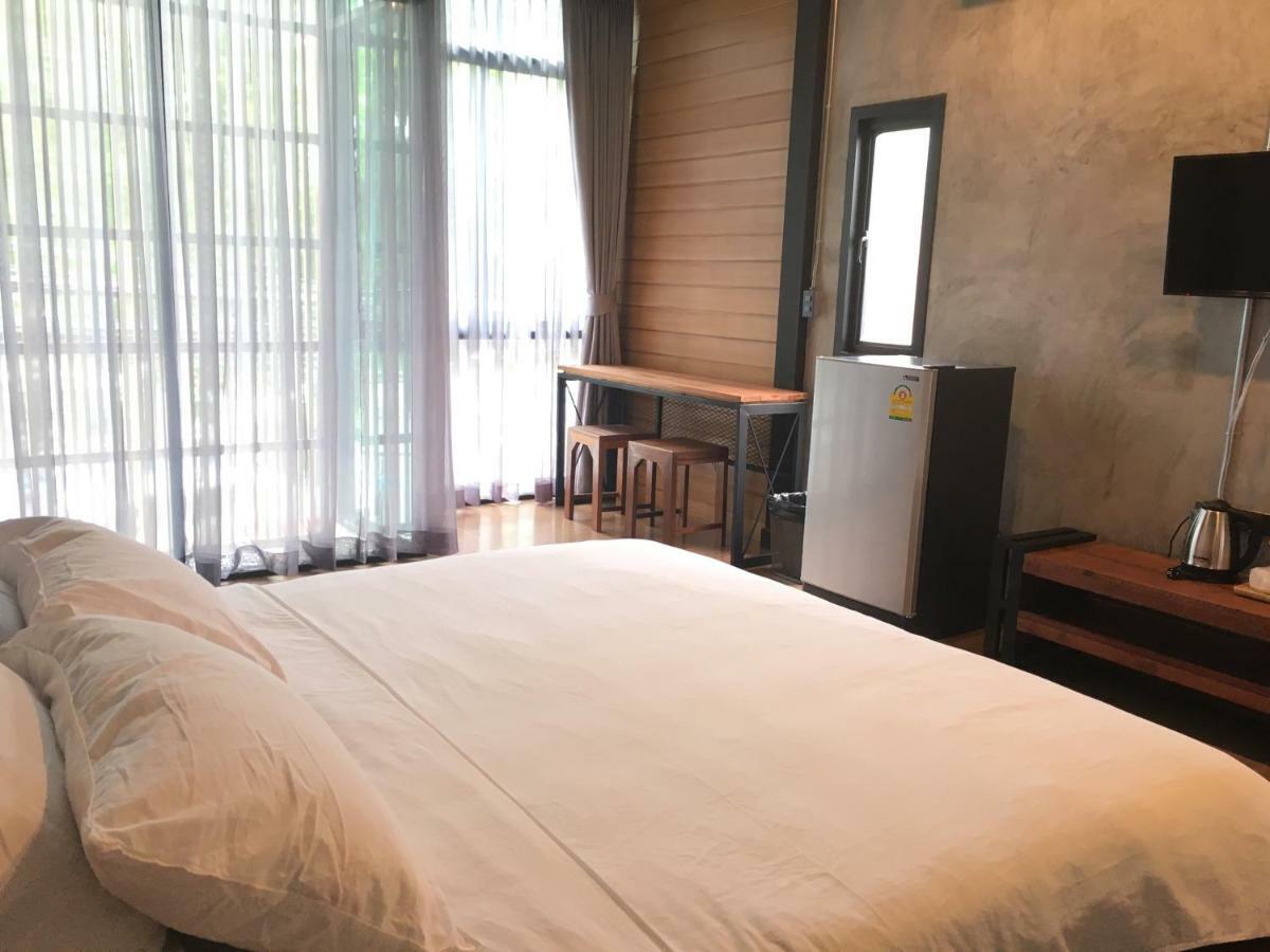 Sp Home Bangsaen Luaran gambar